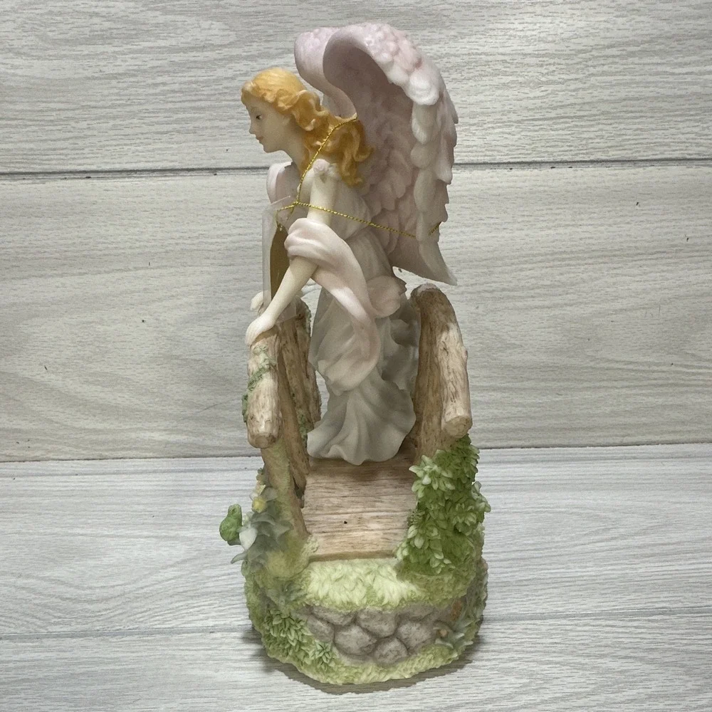 Roman Inc Seraphim Classic Garden Song 10.5x7x4.5